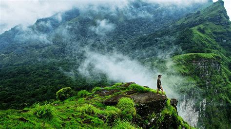 Explore These Pictures To Know How Nature Makes India Diverse