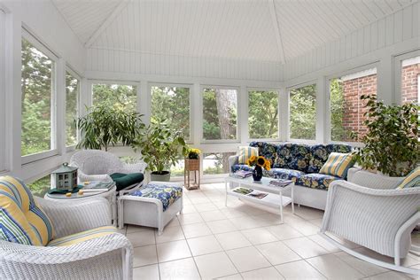 Popular Ways On How To Winterize A Screened In Porch Pwhi