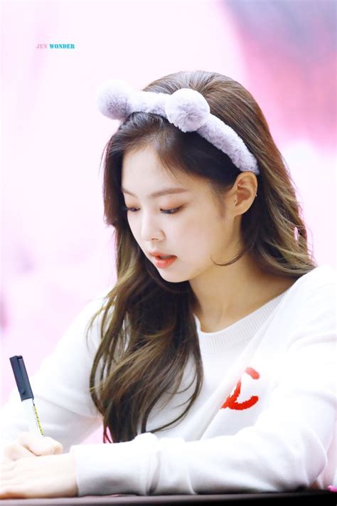Collection with 44 high quality pics. JENNIE SOLO Fansign Event at COEX - Black Pink Photo ...