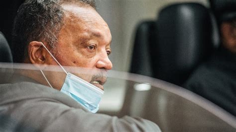 Jesse Jackson Moved To Rehab Wife In Icu Following Covid 19 Diagnosis