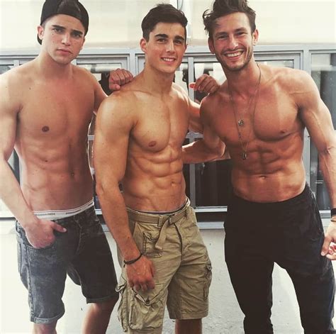 World S Hottest Math Teacher Model Pietro Boselli Is Sexy And