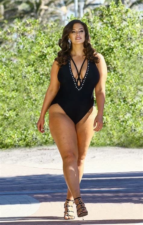 A Showstopping Maillot Ashley Graham Just Launched Her Summer