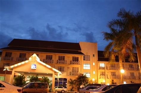 We have presence in 21 locations (with more than 2,000 rooms) strategically located in all the states in malaysia except kelantan and sabah. Seri Malaysia Hotel Kuala Terengganu - Compare Deals