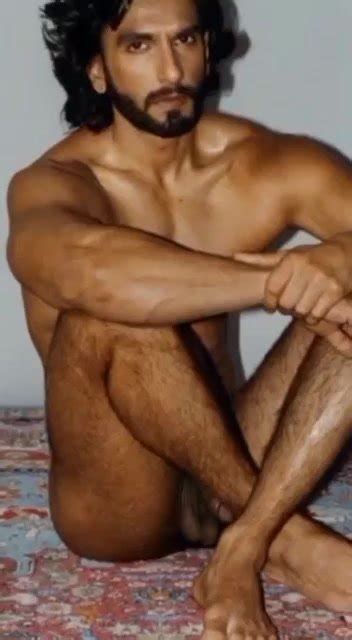 Indian Bollywood Actor Ranveer Singh Naked Photoshoot