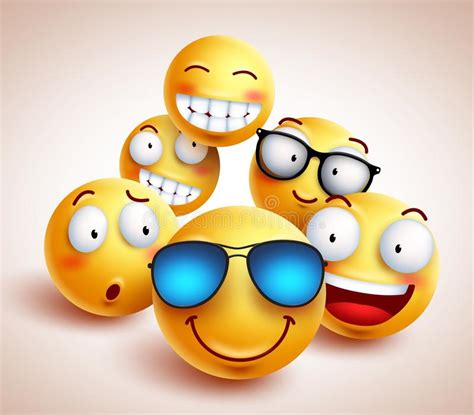 El Amarillo Sonriente Hace Frente A Caracteres Del Emoji Tarjeta Del