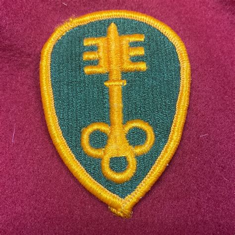 Vintage Us Army 300th Military Police Brigade Patch Sew On 12o1 Etsy