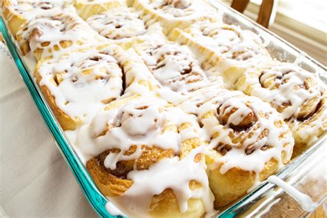 Iced Cinnamon Rolls San Pasquals Kitchen