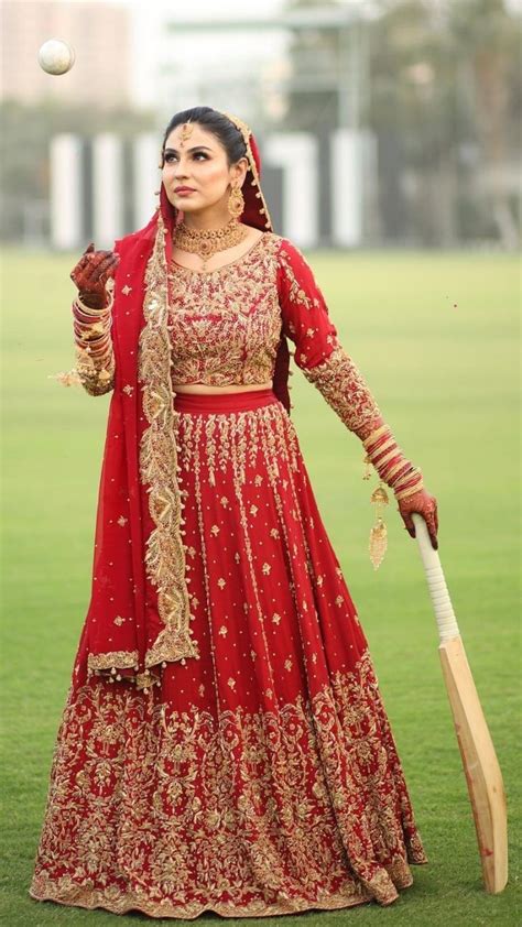 Pakistan All Rounder Kainat Imtiazs Cricket Themed Wedding Photoshoot