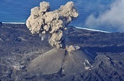 Sakurajima volcano eruption, japan - Image Abyss