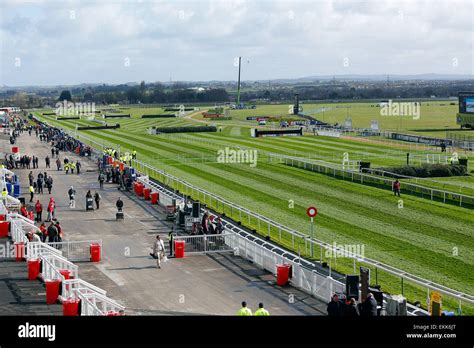 Horse Racing Grand National Fences Hi Res Stock Photography And Images