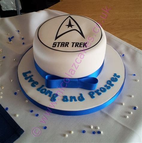 Pin By Emily Merriweather On Wedding Thoughts Star Trek Cake Star