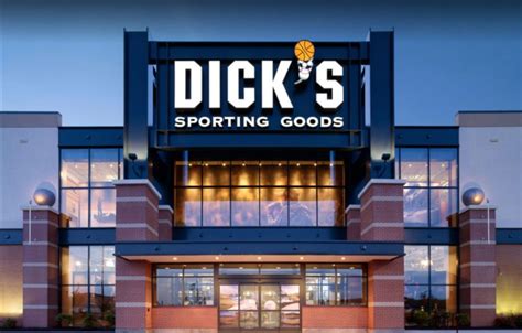 dick s sporting goods announces new leader to take their company the tycoon magazine