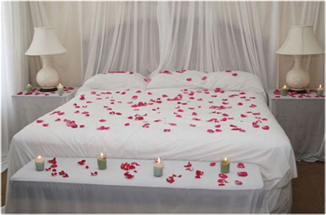 Tips For Valentines Day Bedroom Decorations L Essenziale