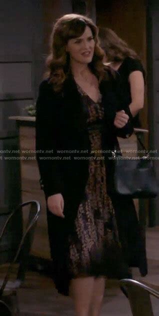 Wornontv Julias Floral Midi Dress On B Positive Sara Rue Clothes