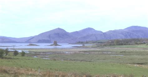 Loch Laich © Anne Burgess Cc By Sa20 Geograph Britain And Ireland