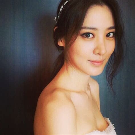 49 Hot Pictures Of Claudia Kim The Nagini Actress From