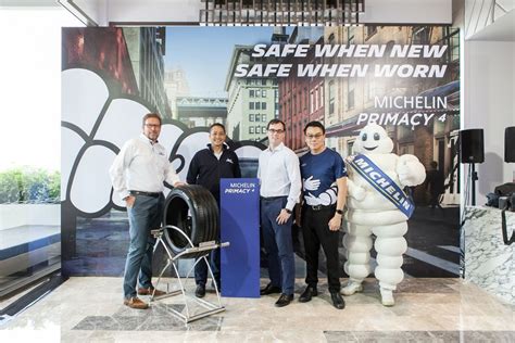 The michelin primacy mxm4 tire continues a tradition of meeting the demanding standards of the world's leading luxury car makers. New Michelin Primacy 4 Tyre Promises Safety Even When It's ...