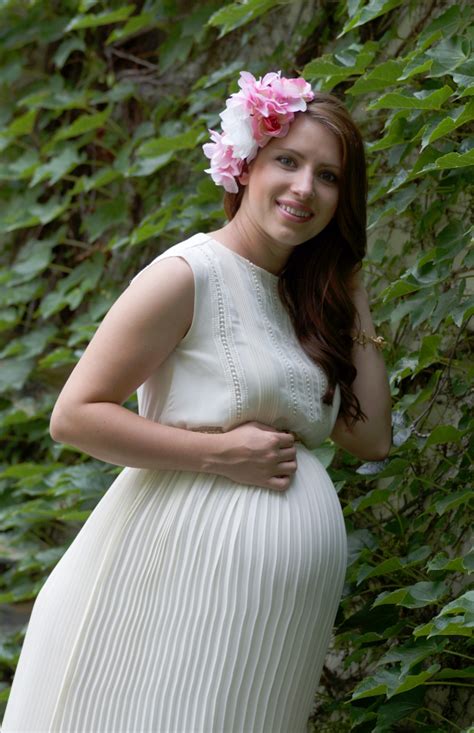 Happy Medley Maternity Shoot 40 Week Bumpdate