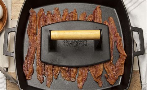 Bayou Classic 7499 Bacon Press Flattens Bacon For Cooking