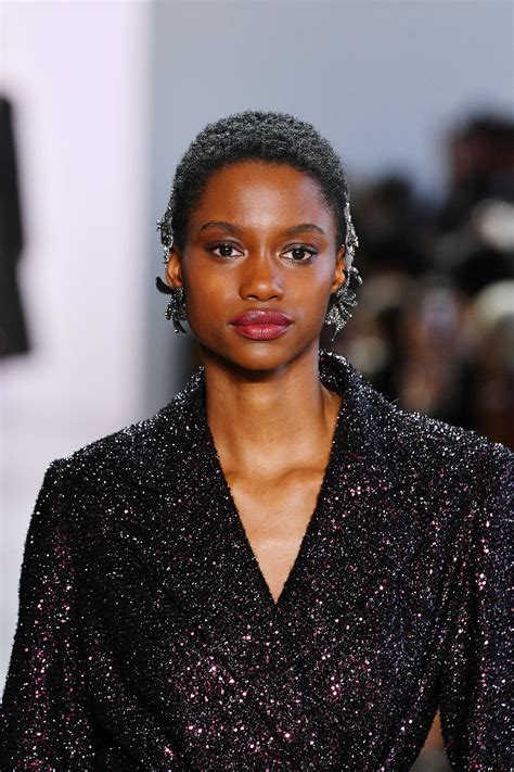 Nyfw The Best Beauty Looks From The Runway Essence