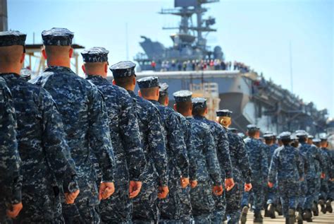 Inspirasi Istimewa Navy Army Uniforms Perpaduan Warna