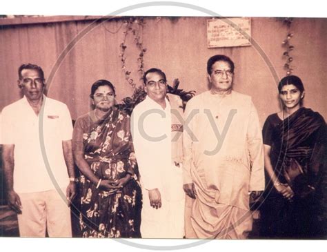 Image Of Ntr Wife Lakshmi Parvathi And Jayalalitha Ey561702 Picxy