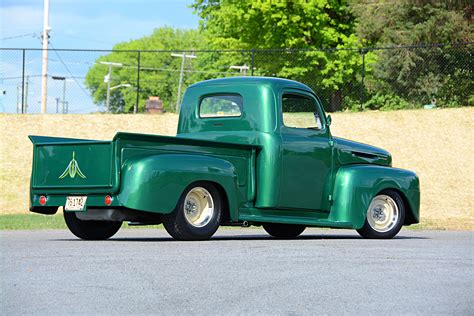 Jeff Davis Built This Super 1950 Ford F 1 Pickup In His Home Shop