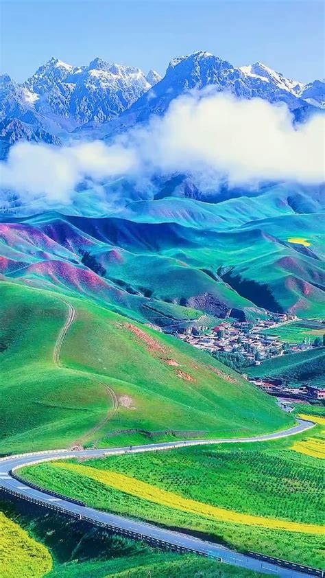 Beautiful Mountains In Qinghai China Video In 2020 Qinghai