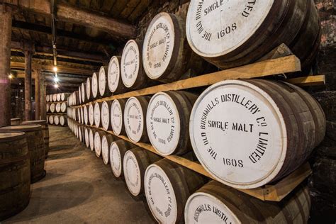 11 Whisky Distilleries Around The World That Are Worth A Visit Silverkris
