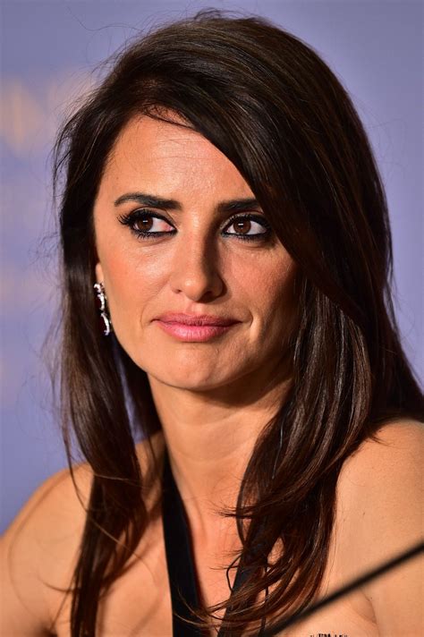 Parallel mothers, starring penélope cruz and directed by pedro almodovar, is a stirring and somber exploration of secrets and hidden histories, new york . Penelope Cruz - "Everybody Knows" Press Conference at ...