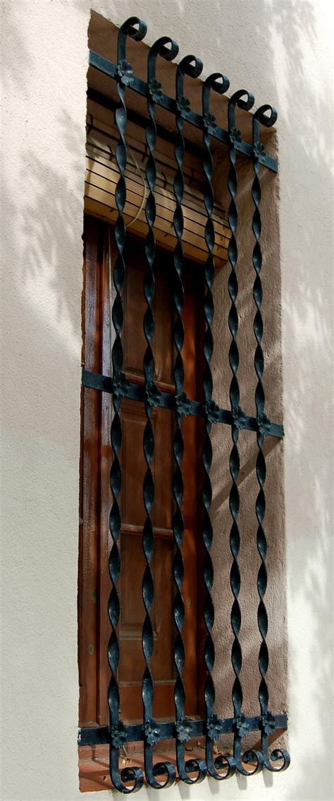 Pin By Mariana Swanson Calderon On Home Decor Iron Decor Iron Window