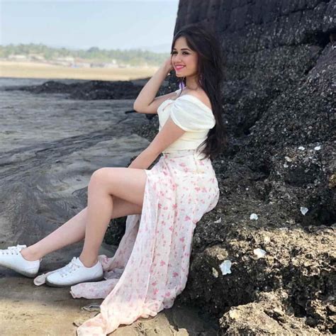 Jannat Zubairs Sexy Pictures Will Blow Your Mind Iwmbuzz