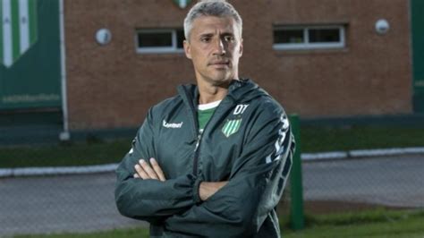 Hernán crespo comunicó su renuncia en defensa y justicia. Crespo deixa Defensa y Justicia e deve ser o novo técnico do São Paulo