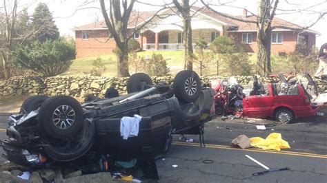 2 Cars Destroyed In Derby Crash Nbc Connecticut