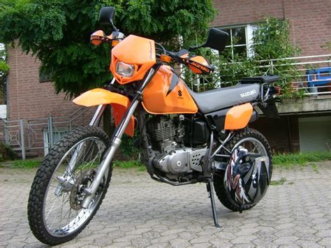 Find many great new & used options and get the best deals for suzuki dr 650 street tracker, bobber, flat tracker, custom chopper at the best. Umbau Suzuki Dr 125 in KTM LC2 STYLE - Forum Mofapower.de