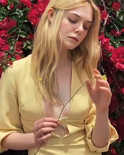 Elle Fanning Sexy In Vanity Fair September Photos Video The Fappening