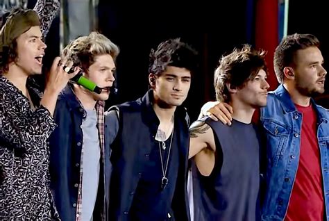 One direction was formed on july 23, 2010. Gli One Direction sono tornati a far parlare di sé: si ...