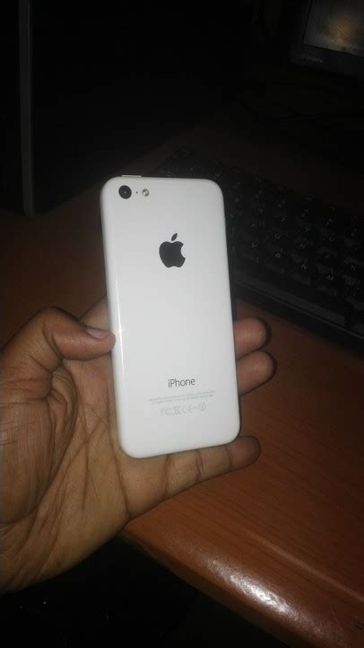 Neatly Used Iphone 5c 32gb For Sale 47k Phoneinternet Market Nigeria