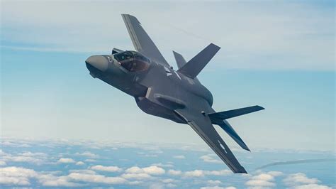 Us Air Force To Use F 35 Fighters To Simulate Attack By Russian Sukhoi