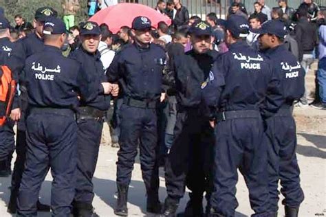 Algeria 60000 Policemen To Secure New Years Celebrations The