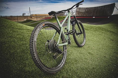 Canyon Bicycles Stoic 4 Hardtail Reviewed The Loam Wolf
