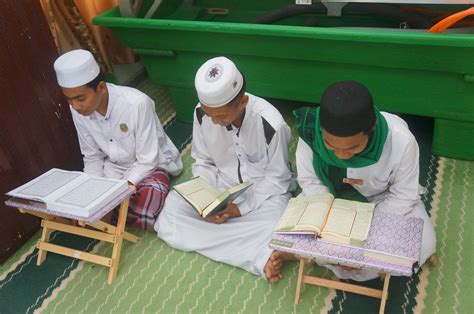 Persidangan khas pengetua pengetua mtqn peringkat kebangsaan. MAAHAD TAHFIZ DARIL NAIM (MTDN): Suasana pengajian tahfiz ...