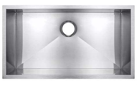 However, to make things easier for you, we did some research and narrowed the list of good farmhouse sinks down to just the top 10 best farmhouse sinks. 10 Best Undermount Kitchen Sinks, Plus 1 to Avoid (2020 ...