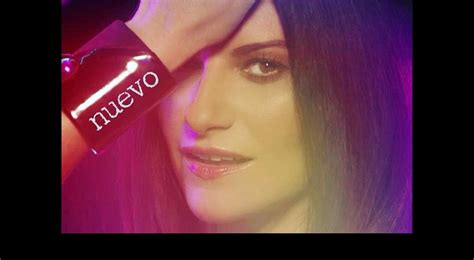 Laura Pausini Estrena Sencillo Y Video De Nuevo
