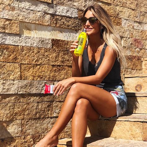Ahead, we will also know about liliana santos dating, affairs, marriage, birthday, body measurements, wiki, facts. Que calor: Liliana Santos exibe corpo perfeito no ...