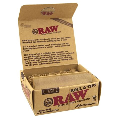 Raw Masterpiece Classic Rolls And Tips 3 Meters King Size Roll 30 Pr