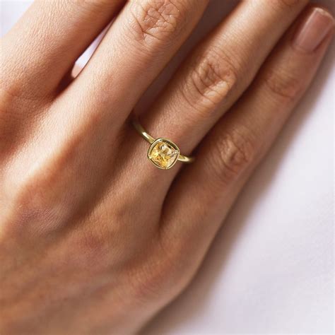 Citrine Ring In Yellow Gold Klenota