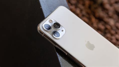 Apple Iphone 11 Pro Review Very Nearly The Perfect Phone Expert Reviews