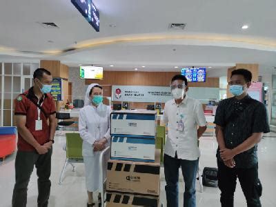 Ruang adalah tempat di permukaan bumi, baik secara keseluruhan maupun hanya sebagian yang digunakan makhluk hidup untuk tinggal. Alat Terapi Oksigen Bantu Pasien Covid-19 - inilah.com #Rileks