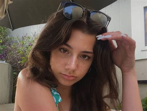 Mikayla Campinos Alleged Private Video Leaks Goes Viral